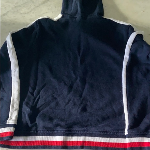 Tommy Hilfiger hoodie - like new! - Picture 5 of 7